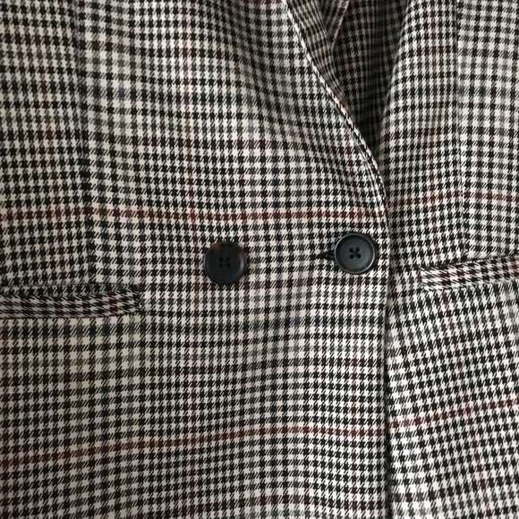 Dynamite Houndstooth Blazer - Picture 2 of 5